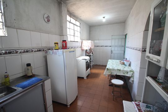 Cozinha de casa à venda com 3 quartos, 396m² em Jardim Industrial, Contagem