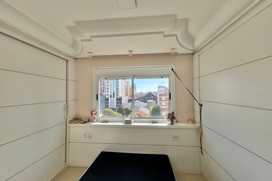 Suíte de apartamento para alugar com 3 quartos, 170m² em Centro, São Leopoldo
