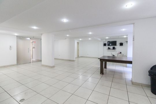 Área comum de apartamento à venda com 2 quartos, 60m² em Vila Carmosina, São Paulo
