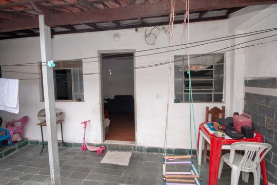 Casa 3 - Quintal de casa à venda com 8 quartos, 360m² em São João Batista, Belo Horizonte