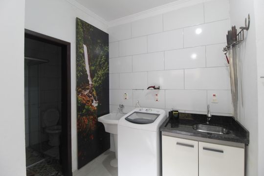 Área de Serviço de casa à venda com 3 quartos, 200m² em São João, Porto Alegre