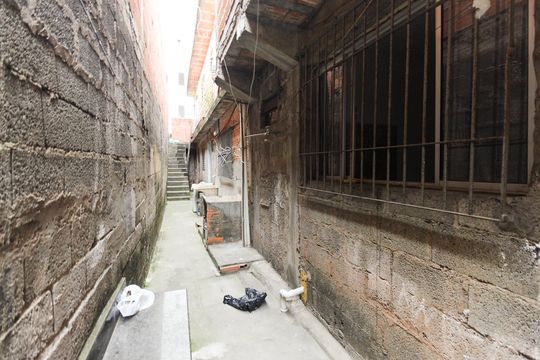 Área de Serviço de casa para alugar com 1 quarto, 65m² em Jardim Dona Deolinda, São Paulo
