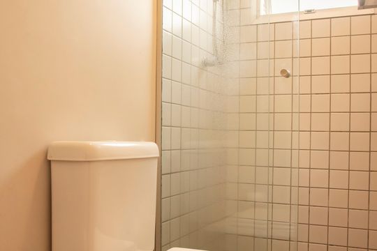 Banheiro da Suíte de apartamento à venda com 2 quartos, 65m² em Vila Clementino, São Paulo