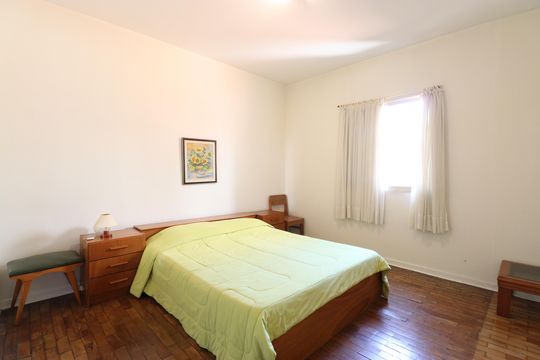 Quarto 2 de casa à venda com 2 quartos, 100m² em Água Branca, São Paulo