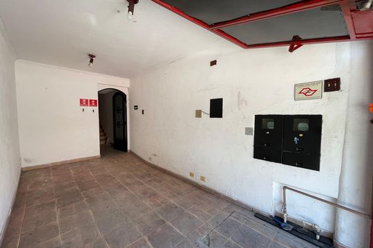 Garagem de casa para alugar com 2 quartos, 250m² em Vila Lageado, São Paulo