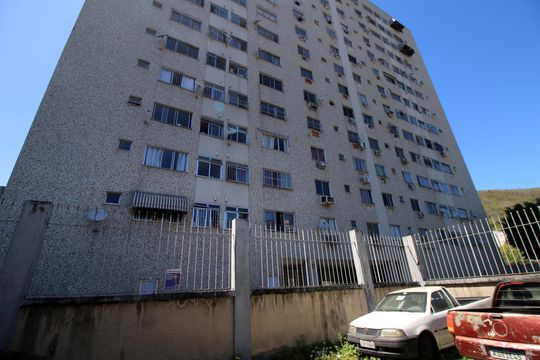 Fachada do Prédio de apartamento à venda com 2 quartos, 50m² em Olaria, Rio de Janeiro