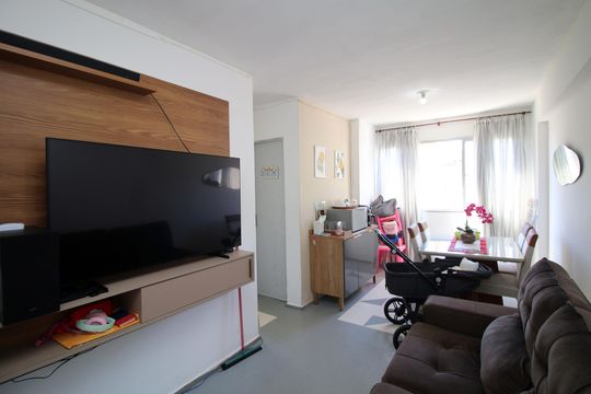 Apartamento à venda com 2 quartos, 50m² em Olaria, Rio de Janeiro
