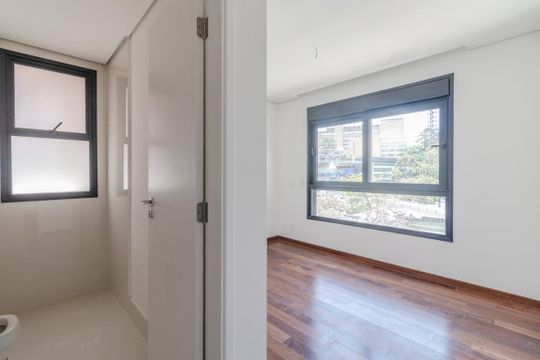 Suíte 2 de apartamento à venda com 3 quartos, 208m² em Jardim Paulista, São Paulo