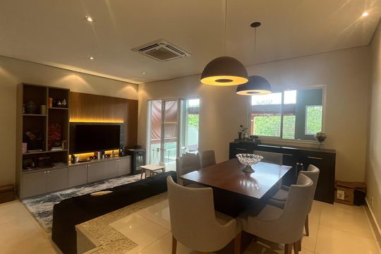 Casa de Condomínio à venda com 5 quartos, 300m² em Parque das Quaresmeiras, Campinas