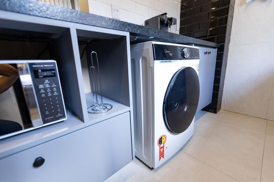 Cozinha  de apartamento para alugar com 1 quarto, 38m² em Vila Regente Feijó, São Paulo