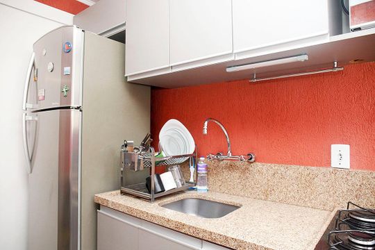 Cozinha de kitnet/studio à venda com 1 quarto, 32m² em Centro Histórico, Porto Alegre