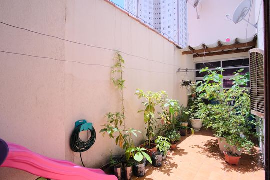 Quintal de casa para alugar com 3 quartos, 235m² em Vila Carrão, São Paulo