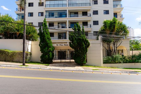 Fachada de apartamento à venda com 3 quartos, 126m² em Jardim Avelino, São Paulo
