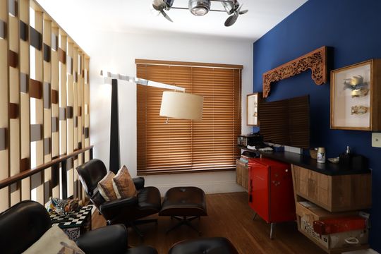 Sala Intima de casa de condomínio à venda com 4 quartos, 420m² em Jardim Leonor, São Paulo