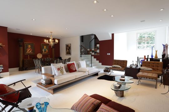 Casa de Condomínio à venda com 4 quartos, 420m² em Jardim Leonor, São Paulo