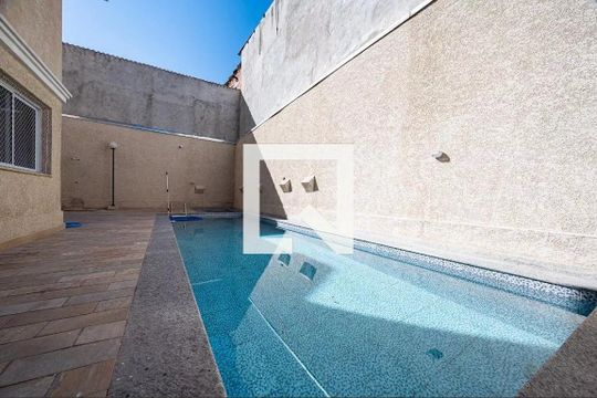 Área comum - Piscina de apartamento à venda com 2 quartos, 50m² em Jardim Itacolomi, São Paulo