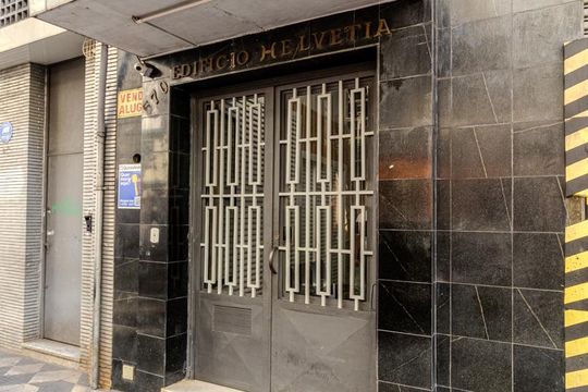 Portão de kitnet/studio à venda com 1 quarto, 38m² em Campos Elíseos, São Paulo