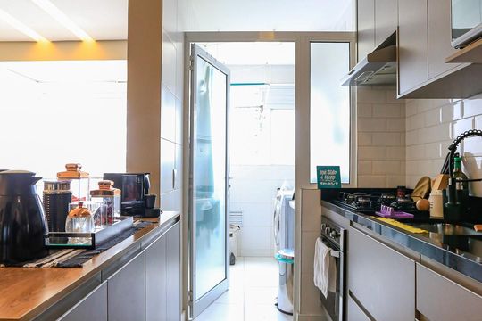 Cozinha de apartamento para alugar com 3 quartos, 67m² em Instituto de Previdência, São Paulo