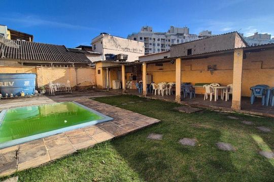 Casa à venda com 3 quartos, 88m² em Barreto, Niterói