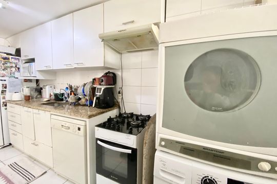 Cozinha de apartamento à venda com 2 quartos, 113m² em Copacabana, Rio de Janeiro