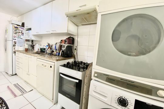 Cozinha de apartamento à venda com 2 quartos, 113m² em Copacabana, Rio de Janeiro