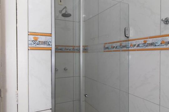 Banheiro 1 de casa à venda com 3 quartos, 298m² em Centro Histórico, Porto Alegre
