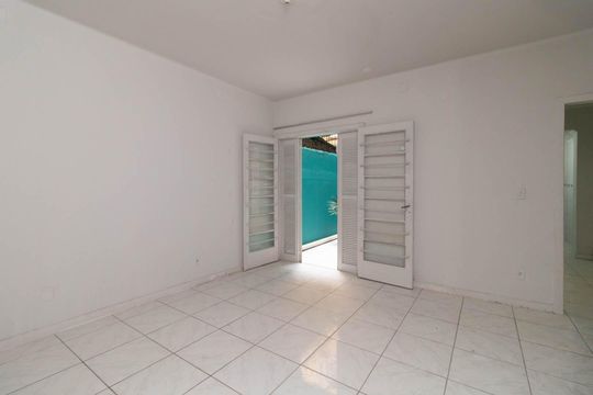Casa à venda com 3 quartos, 298m² em Centro Histórico, Porto Alegre