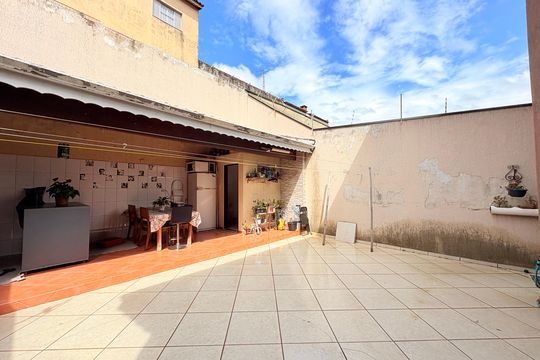 Quintal com churrasqueira de casa à venda com 3 quartos, 200m² em Jardim Florestal, Jundiaí