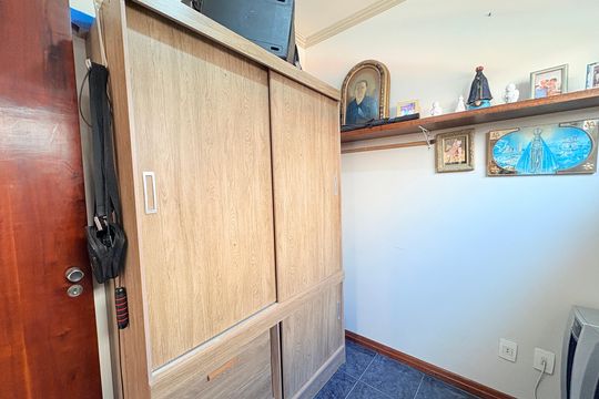Quarto extra/ Depósito de casa à venda com 3 quartos, 200m² em Jardim Florestal, Jundiaí