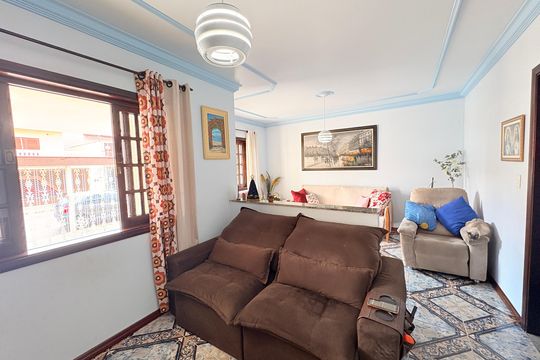 Sala de casa à venda com 3 quartos, 200m² em Jardim Florestal, Jundiaí