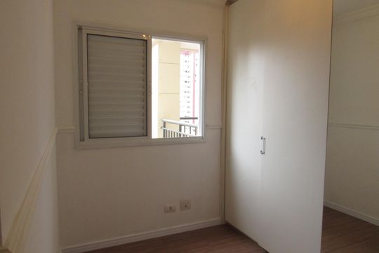 Quarto 1 de apartamento para alugar com 2 quartos, 53m² em Centro, Osasco