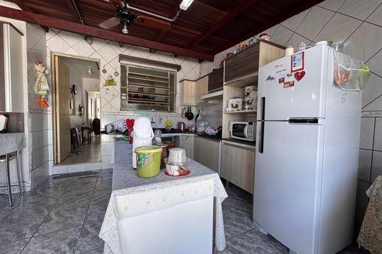 Casa à venda com 3 quartos, 129m² em Santo Andre, São Leopoldo