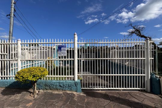 Casa à venda com 3 quartos, 129m² em Santo Andre, São Leopoldo