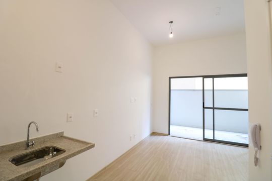 Cozinha de apartamento à venda com 1 quarto, 33m² em Brooklin, São Paulo