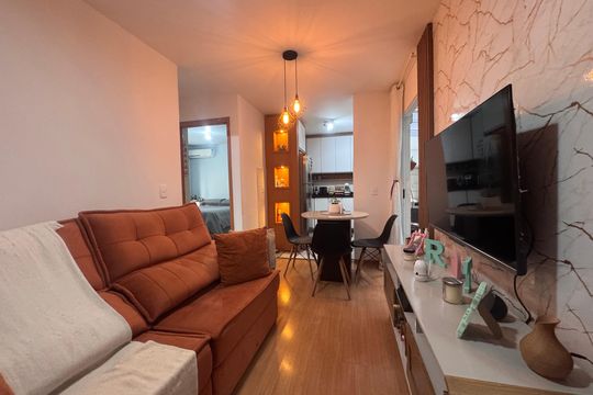 Apartamento à venda com 2 quartos, 58m² em Santos Dumont, São Leopoldo