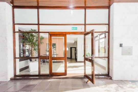 Hall de apartamento para alugar com 1 quarto, 50m² em Centro Histórico, Porto Alegre