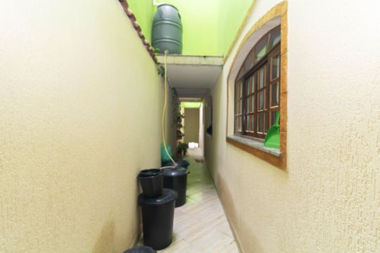 Corredor de casa à venda com 4 quartos, 191m² em Itaquera, São Paulo