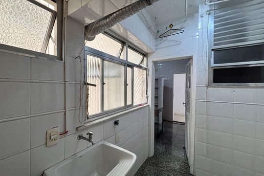 Área de serviço de apartamento para alugar com 2 quartos, 80m² em Ipanema, Rio de Janeiro