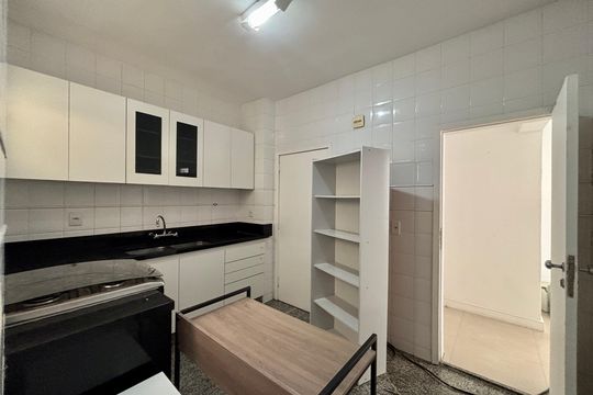 Cozinha de apartamento para alugar com 2 quartos, 80m² em Ipanema, Rio de Janeiro