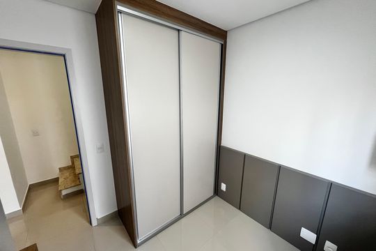 Quarto 1 de casa de condomínio para alugar com 3 quartos, 150m² em Jardim Santa Ines, São Paulo