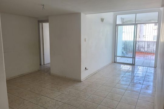 Apartamento para alugar com 2 quartos, 97m² em Costa Azul, Salvador
