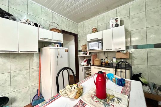 Cozinha 1 de casa à venda com 4 quartos, 90m² em Vila Fachini, São Paulo