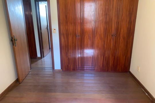 Casa à venda com 3 quartos, 290m² em Santa Monica, Belo Horizonte