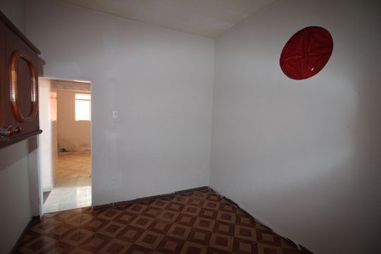 Quarto 2 de casa à venda com 3 quartos, 320m² em Eldoradinho, Contagem