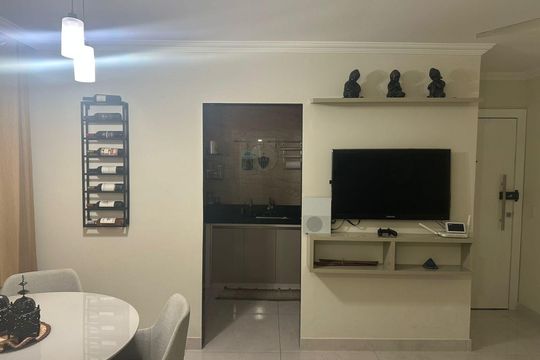 Sala de apartamento à venda com 2 quartos, 60m² em Paquetá, Belo Horizonte