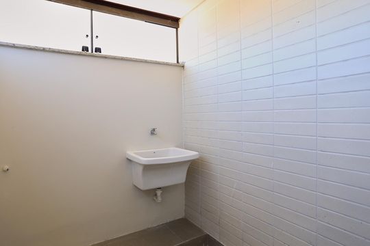 Área de Serviço de apartamento para alugar com 3 quartos, 115m² em Renascença, Belo Horizonte