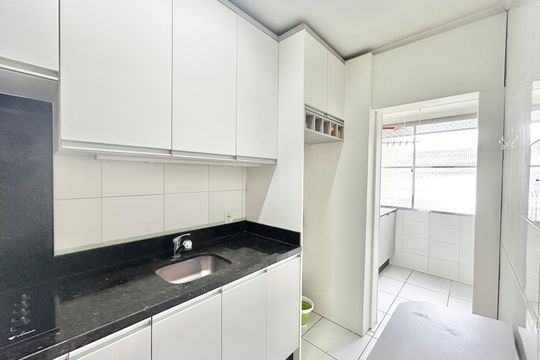 Cozinha de apartamento à venda com 1 quarto, 50m² em Ideal, Novo Hamburgo