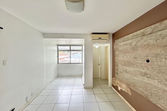 Apartamento à venda com 1 quarto, 50m² em Ideal, Novo Hamburgo