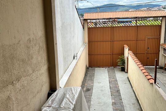Garagem de casa para alugar com 2 quartos, 50m² em Parque Continental I, Guarulhos