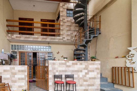 Acesso a Casa Superior de casa para alugar com 2 quartos, 50m² em Parque Continental I, Guarulhos